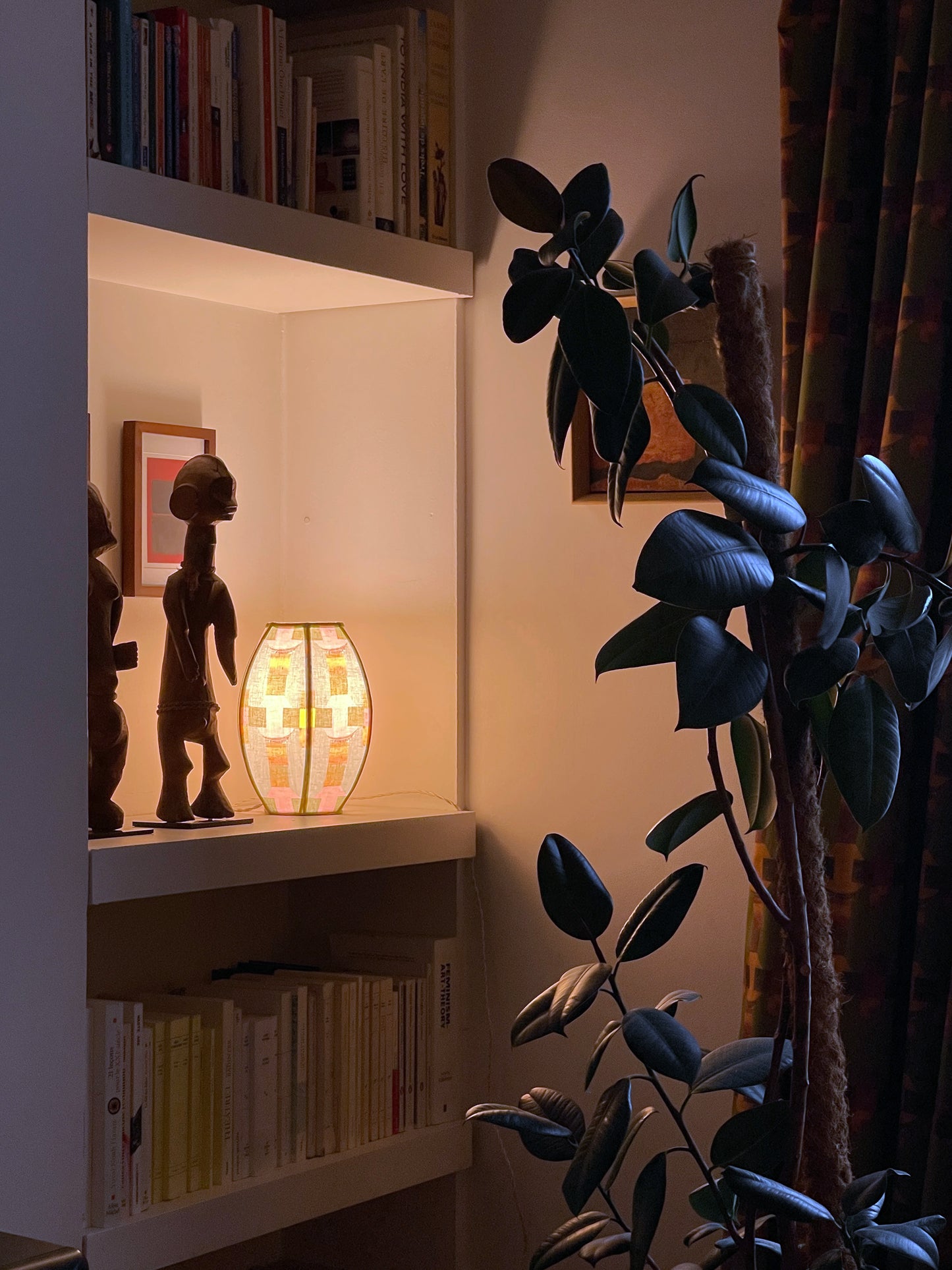 Ovetto Cross Fluo Lantern